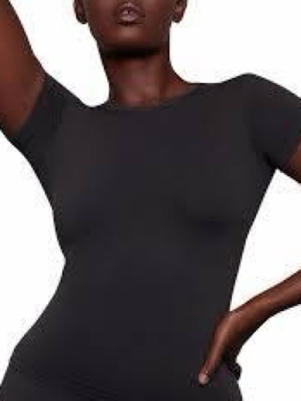 SKIMS SOFT SMOOTHING SEAMLESS T-SHIRT - NWT - ECLIPSE - S